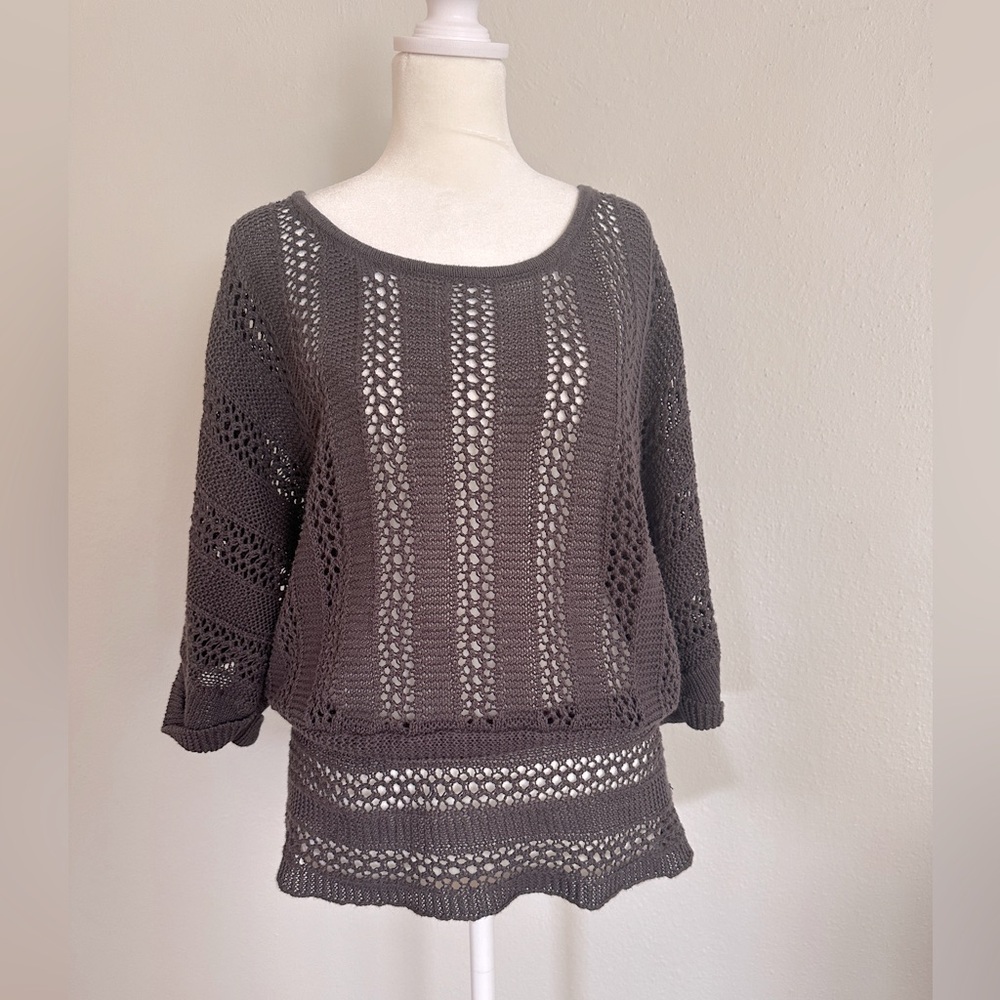 Open knit sweater size small, short cuffed sleeve, slight banding at bottom